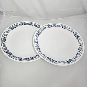 Corelle Old Town Blue Onion Dinner Plates 10-1/4” set of 2 vtg blue white kitche
